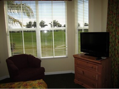 Master Sitting Area
