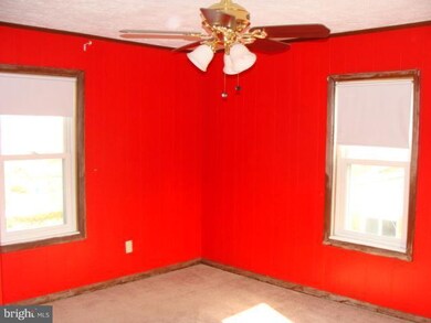 333 W 11th St, Front Royal, VA 22630 - photo 6