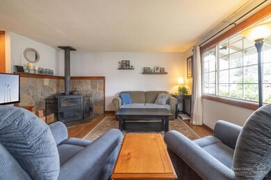 61382 Franke Ln, Bend, OR 97702 - photo 5