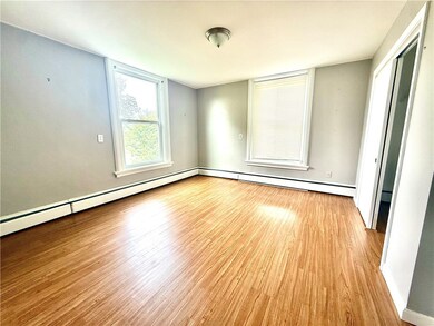 571 Spring St unit 2, Newport, RI 02840 - photo 7