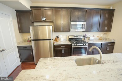 4402 Potomac Highlands Cir unit 63, Triangle, VA 22172 - photo 7