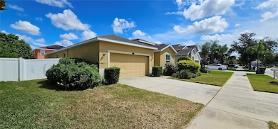 12425 Fairlawn Dr, Riverview, FL 33579 - photo 3