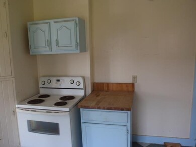 7 Clover St, Rutland, VT 05701 - photo 6