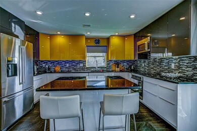 612 Lake Dora Dr, Tavares, FL 32778 - photo 7