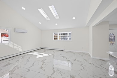 1568 7th St, West Babylon, NY 11704 - photo 5