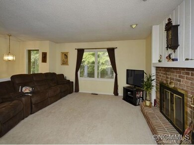 Lots of Natural Light !