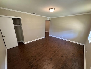 401 Elmwood Dr, Mobile, AL 36609 - photo 4