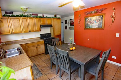 317 Tulsa Ave, Carpentersville, IL 60110 - photo 4