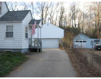 1150 Stafford St unit 1, Rochdale, MA 01542 - photo 6