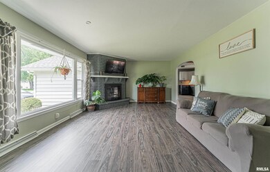 1614 N Ottawa St, Lincoln, IL 62656 - photo 3