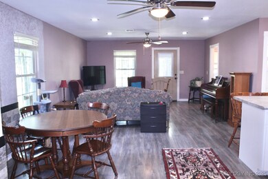 1005 N Osage St, Chouteau, OK 74337 - photo 5