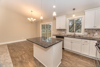 3565 kitchen2