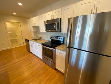 875 Elm St unit 903, Manchester, NH 03101 - photo 7