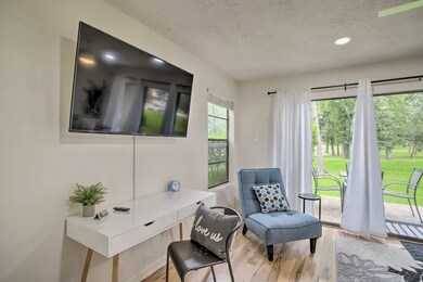 Two tvs for your enjoyment.