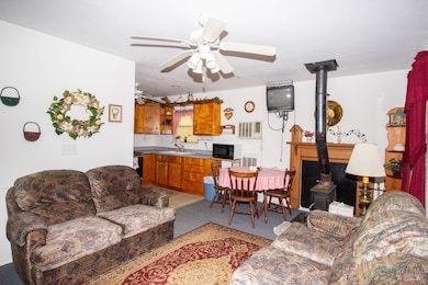 8.5 AC +/- Tbd Cr 319, Broaddus, TX 75929 - photo 6