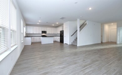 23538 Wrexham Springs Ct, Spring, TX 77373 - photo 5