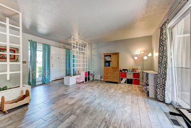 4312 NW 59th Terrace, Oklahoma City, OK 73112 - photo 5