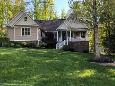 116 Glen Hue Ln, Daniels, WV 25832 - photo 2