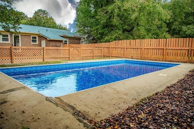 325 Craven St, Biscoe, NC 27209 - photo 4