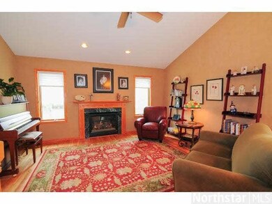 12872 Fondant Trail N, Hugo, MN 55038 - photo 5