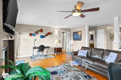 07-Living Room_ETL1166