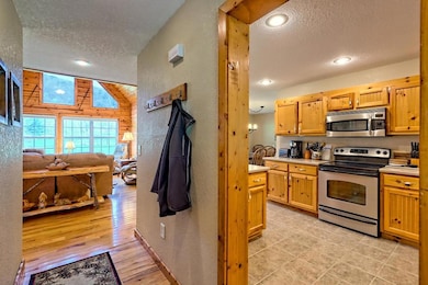 3556 Riverfront Ln, Hiawassee, GA 30546 - photo 6