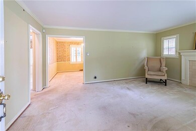 1048 Ferndale St, Stone Mountain, GA 30083 - photo 3