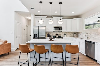 126 Helemano Dr, Bastrop, TX 78602 - photo 2