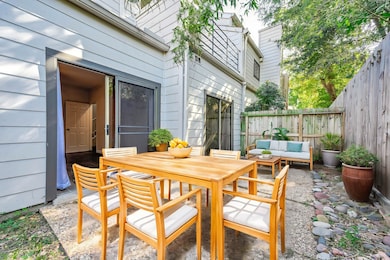 2664 Bering Dr unit 2664, Houston, TX 77057 - photo 7