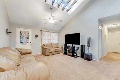 Living rm