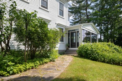 2LaurelLaneII-3