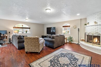 7014 8th Ct NE, Keizer, OR 97303 - photo 5