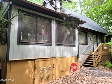 27 Happy Harrys Ct, Hawley, PA 18428 - photo 2