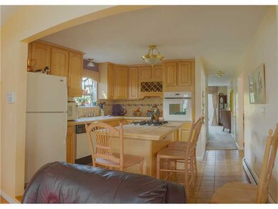 16 Locust Glen Ct, Cranston, RI 02921 - photo 5