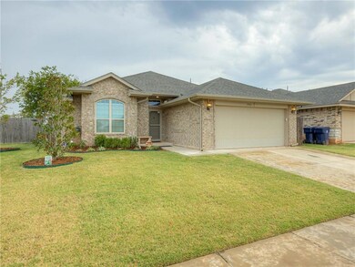 19712 Taggert Dr, Edmond, OK 73012 - photo 2
