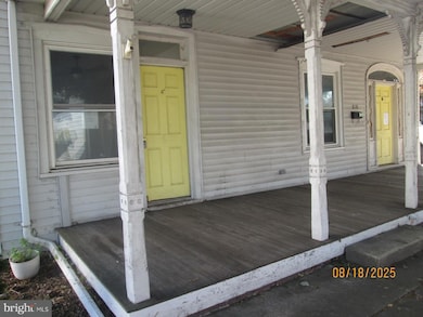 818 Main St unit 820, Watsontown, PA 17777 - photo 5