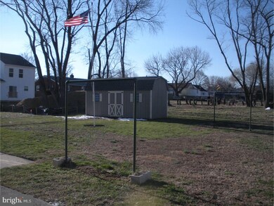 406 W Champlain Ave, Wilmington, DE 19804 - photo 2