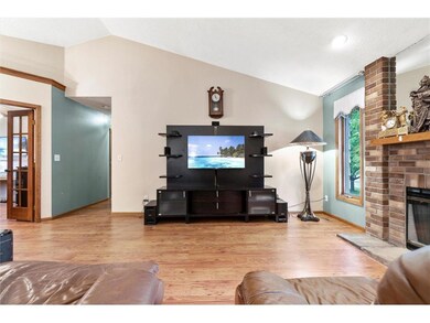 06-9167 Pineview-18