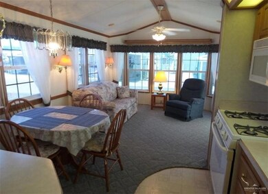 134 Whisper Meadows Ln, Donna, TX 78537 - photo 6