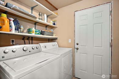 13822 109th Avenue Ct E, Puyallup, WA 98374 - photo 6