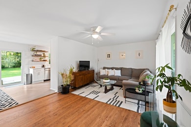 1242 Springhill Rd, Hanahan, SC 29410 - photo 5