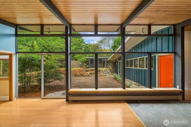 2148 N 115th St, Seattle, WA 98133 - photo 3