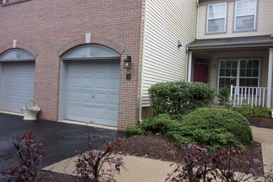 110 Persimmon Ln, Holmdel, NJ 07733 - photo 2