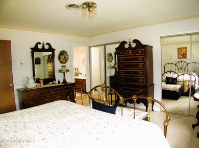 3B Elmwood Ct unit 52, Whiting, NJ 08759 - photo 4