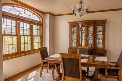 Formal Dining