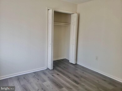 2314 Glendale Terrace unit 1B, Alexandria, VA 22303 - photo 2
