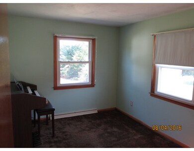 48 Sunset Dr, Chicopee, MA 01020 - photo 6