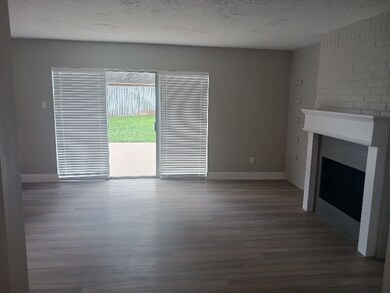 8371 Sorrel Dr, Houston, TX 77064 - photo 3