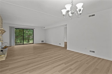 650 E Greenwich Ave unit 6-101, West Warwick, RI 02893 - photo 3