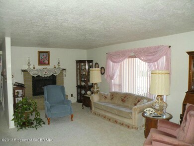 2908 La Sierra Place, Farmington, NM 87401 - photo 4